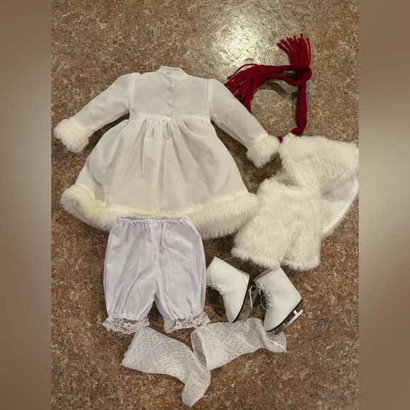 Vintage Winter Fashion Doll, Faux Fur Shrug, Dress, Lace Up Ice Skates, Scarf + - Picture 6 of 16